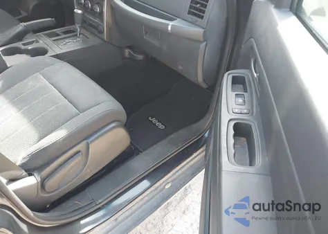 2011 Jeep Liberty Sport z USA, uszkodzony, nr VIN 1J4PP2GK7BW521708